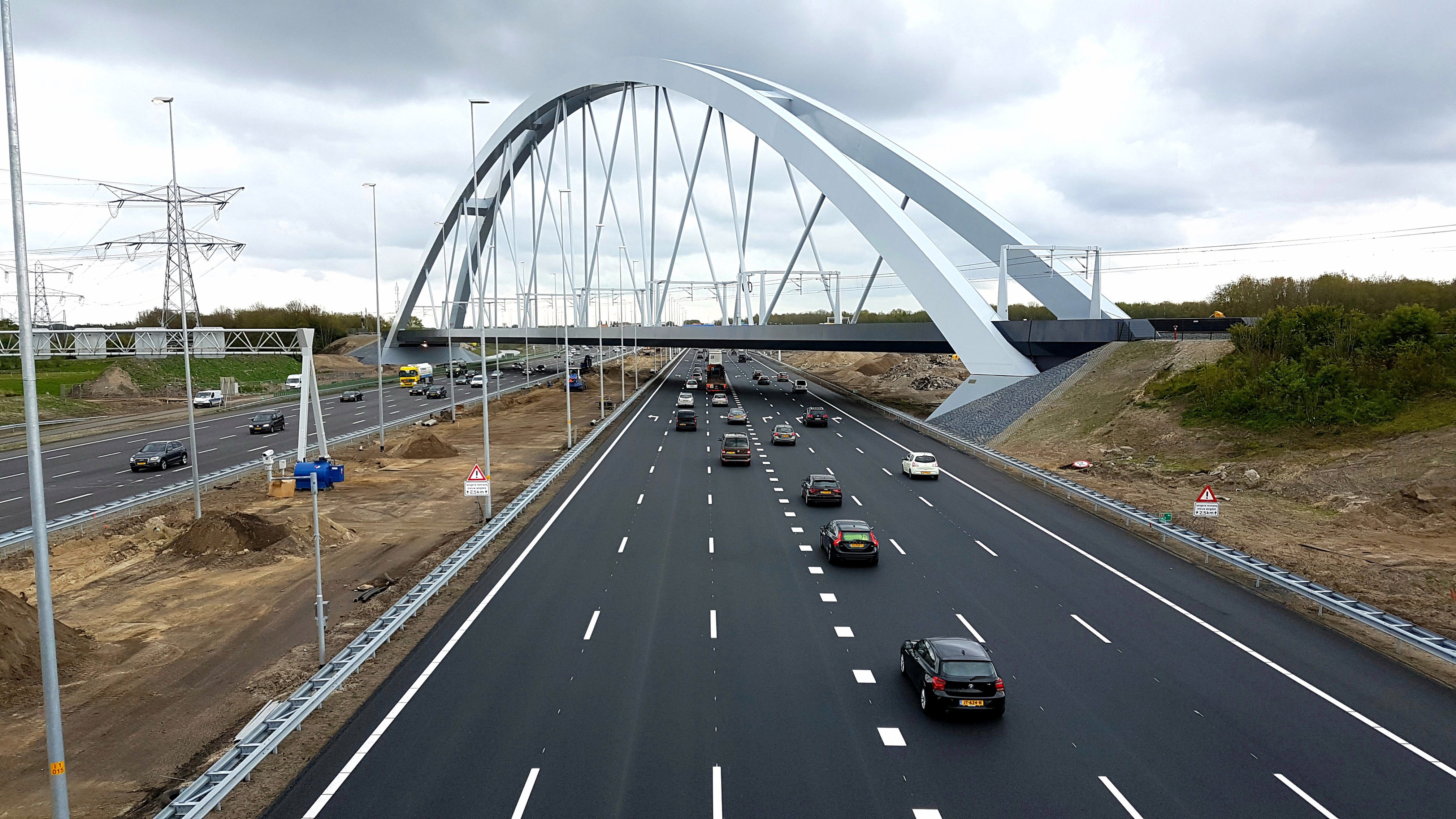 De Zandhazenbrug Spoorbrug Muiderberg Galleo