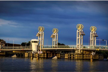 Stadsbrug, Kampen