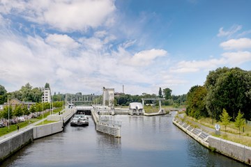 Sluiscomplex in de Leie, Harelbeke