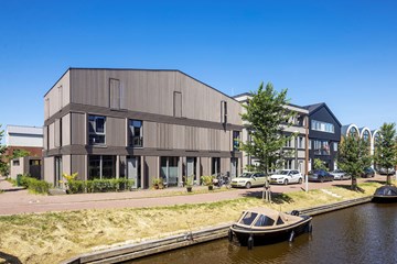 Houten grachtenhuizen